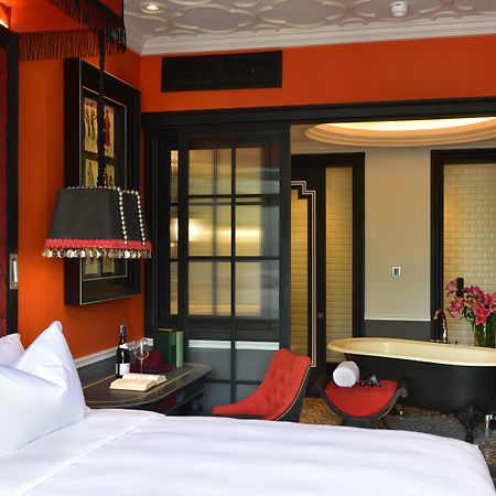 Hotel De La Coupole - Mgallery Sapa Exterior photo A suite at the Mandarin Oriental, London